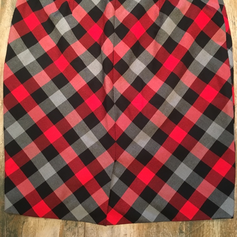 💫💫donating 3/6 The Limited skirt - Picture 5 of 5